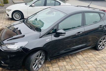 Ford Fiesta 28.000 km 18.400 &euro; Wildenberg 93359