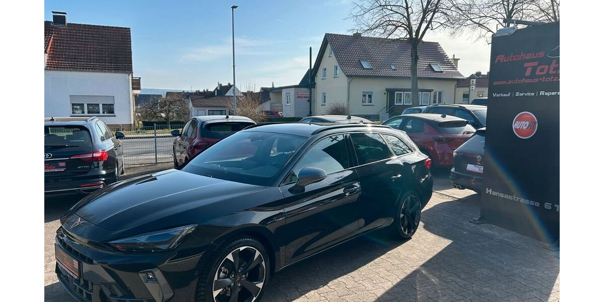Cupra Leon 12.450 km 28.999 &euro; Höxter - Albaxen 37671