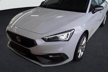 Seat Leon 14.700 km 27.880 &euro; Fürth 90763