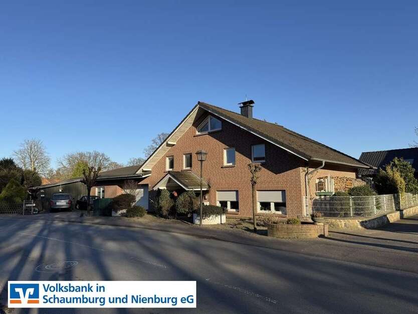 Haus zum Kaufen in Uchte Hoysinghausen 285.000 € 309 m²