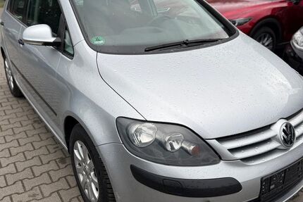 VW Golf 99.800 km 5.499 &euro; Königs Wusterhausen 15711