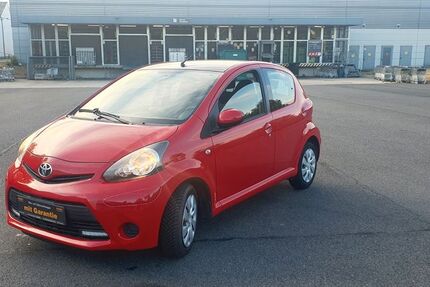 Toyota Aygo (X) 91.000 km 4.999 &euro; Frankfurt am Main 60386