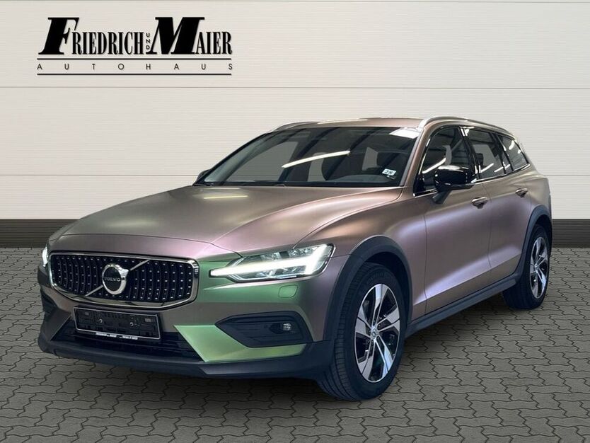 V60 Cross Country