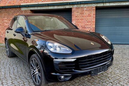 Porsche Cayenne 130.000 km 26.799 &euro; Guben 03172