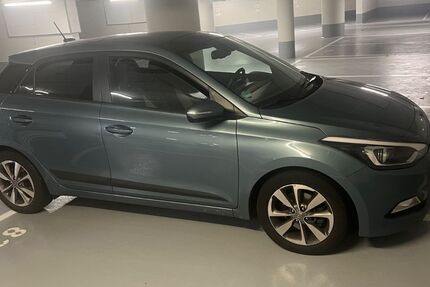 Hyundai i20 115.000 km 8.950 € Düsseldorf 40547