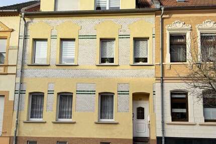 Haus Aken - 9 Zimmer, 171 m&sup2;, 90.000&euro; | Angebot:19641764