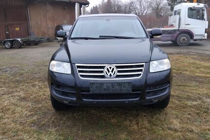 VW Touareg 291.000 km 2.499 &euro; Weingarten 88250