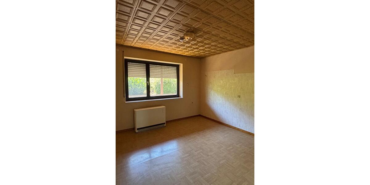 Etagenwohnung Hünfeld - 4 Zimmer, 104 m&sup2;, 750&euro; | Angebot:26395121