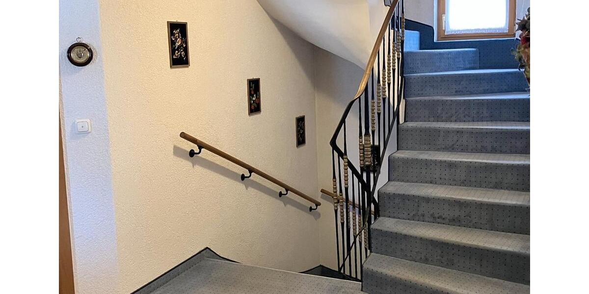 Mehrfamilienhaus, Wohnhaus Oberstaufen - 11 Zimmer, 280 m&sup2;, 949.000&euro; | Angebot:26681076