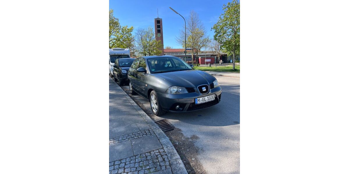 Seat Ibiza 171.000 km 2.199 &euro; Haar 85540