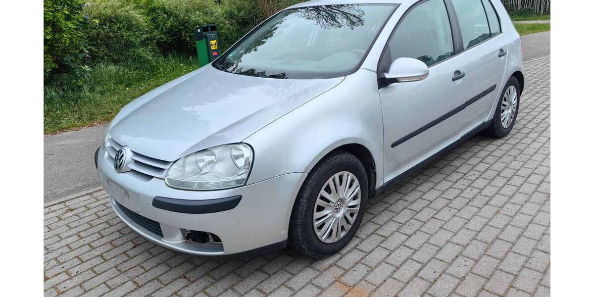VW Golf 198.800 km 1.790 € Umpferstedt 99441