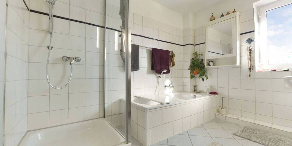 Reihenmittelhaus Bad Oldesloe - 6 Zimmer, 145 m&sup2;, 548.000&euro; | Angebot:26572740