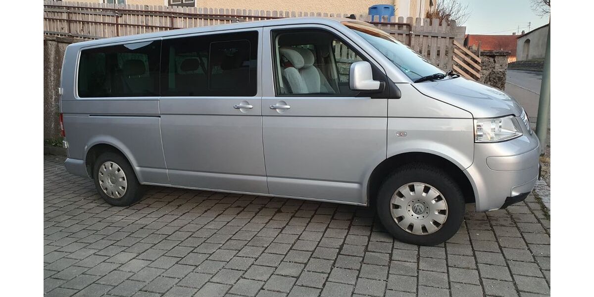 VW T5 Caravelle 223.000 km 9.950 &euro; Altenstadt 86972