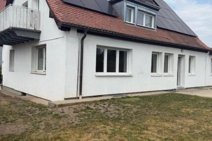 Haus EG Wohnung 5 Zimmer 120m2 mit Garten in Strullendorf