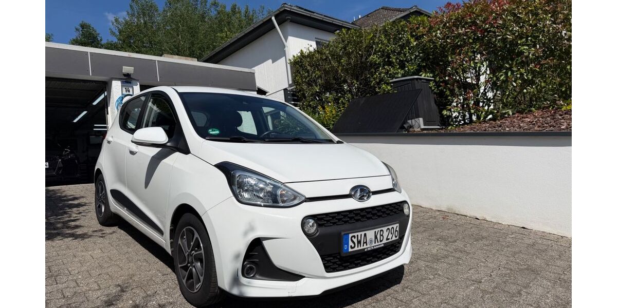 Hyundai i10 78.000 km 6.999 &euro; Schlangenbad 65388