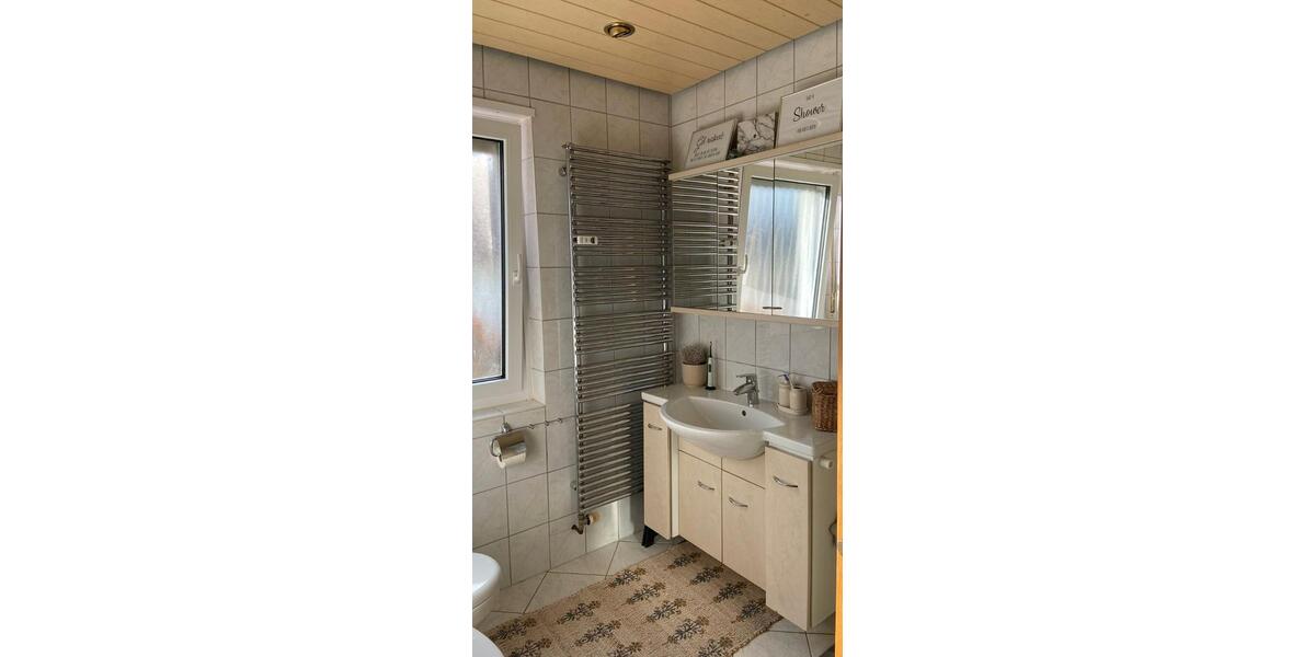 Erdgeschoßwohnung Künzell - 3 Zimmer, 90 m&sup2;, 850&euro; | Angebot:26302612
