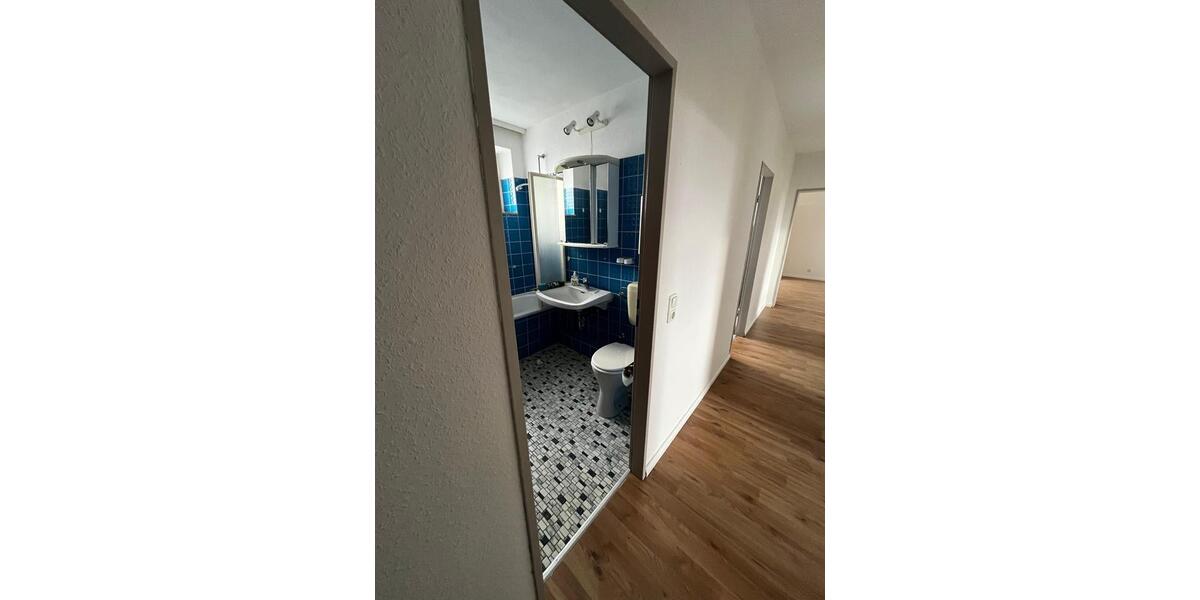 Etagenwohnung Braunschweig Westliches Ringgebiet - 3 Zimmer, 70 m&sup2;, 180.000&euro; | Angebot:26907713