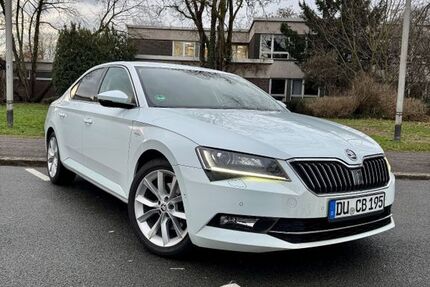 Skoda Superb 111.900 km 19.000 &euro; Duisburg 47228