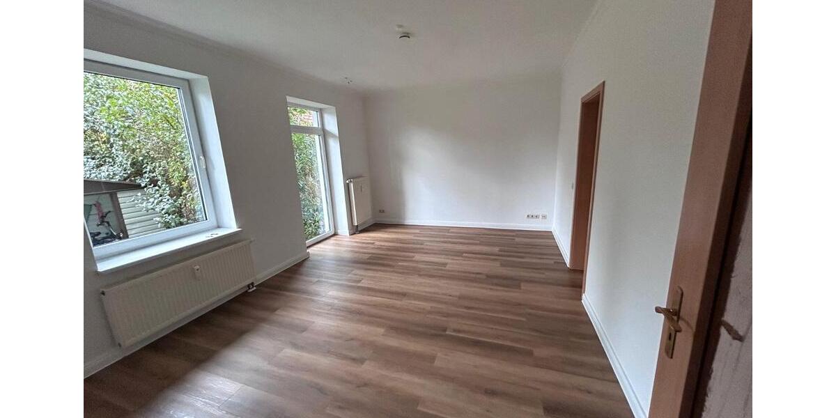 Mehrfamilienhaus, Wohnhaus Güstrow - 8 Zimmer, 245 m&sup2;, 420.000&euro; | Angebot:26990469