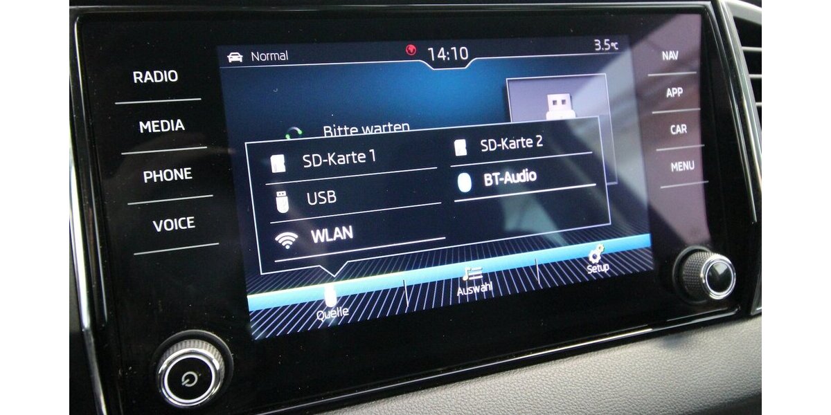 Skoda Karoq 1.5 TSI 7-DSG Style NAVI+LED+KAMERA+ALU18 124.679 km 17.900 &euro; Hagenow 19230