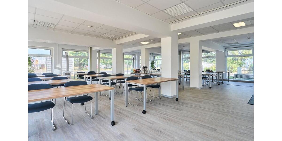 Gewerbeobjekt Lambrechtshagen - 9&euro; | Angebot:23810775