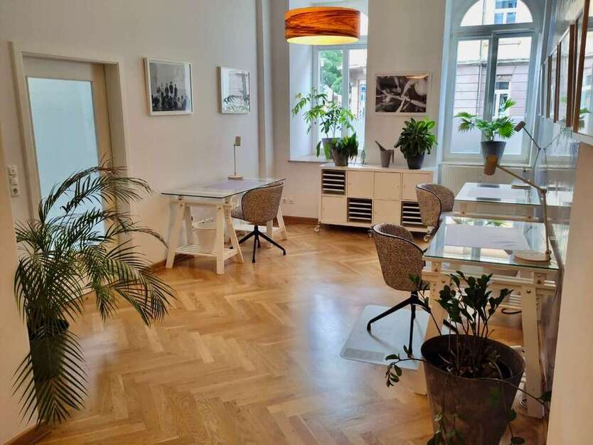 Büro in Dresden 245 € 8 m²
