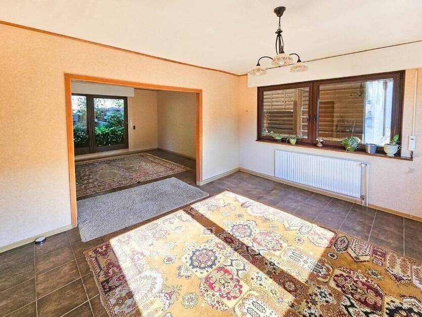 Freistehendes EFH im Bungalowstil in ruhiger Lage von NeustadtWied. 25 Min. Kreuz BNSU, 4 Min. A3
