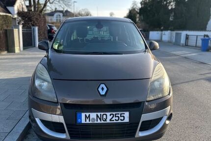 Renault Scenic 210.000 km 2.850 &euro; Gräfelfing 82166