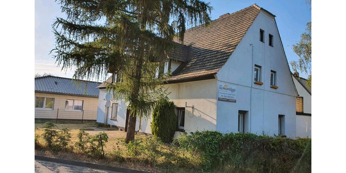 Einfamilienhaus Leipzig Nord - 10 Zimmer, 200 m&sup2;, 175.000&euro; | Angebot:26858164