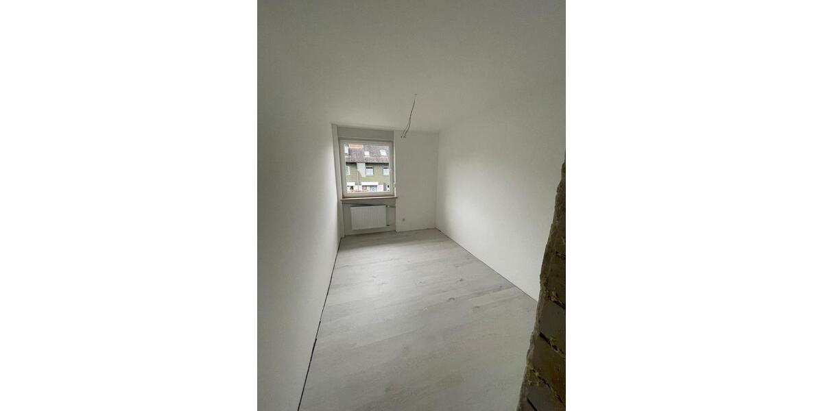 Reihenhaus Ingolstadt Friedrichshofen-Hollerstauden - 5.5 Zimmer, 150 m&sup2;, 2.500&euro; | Angebot:25922536