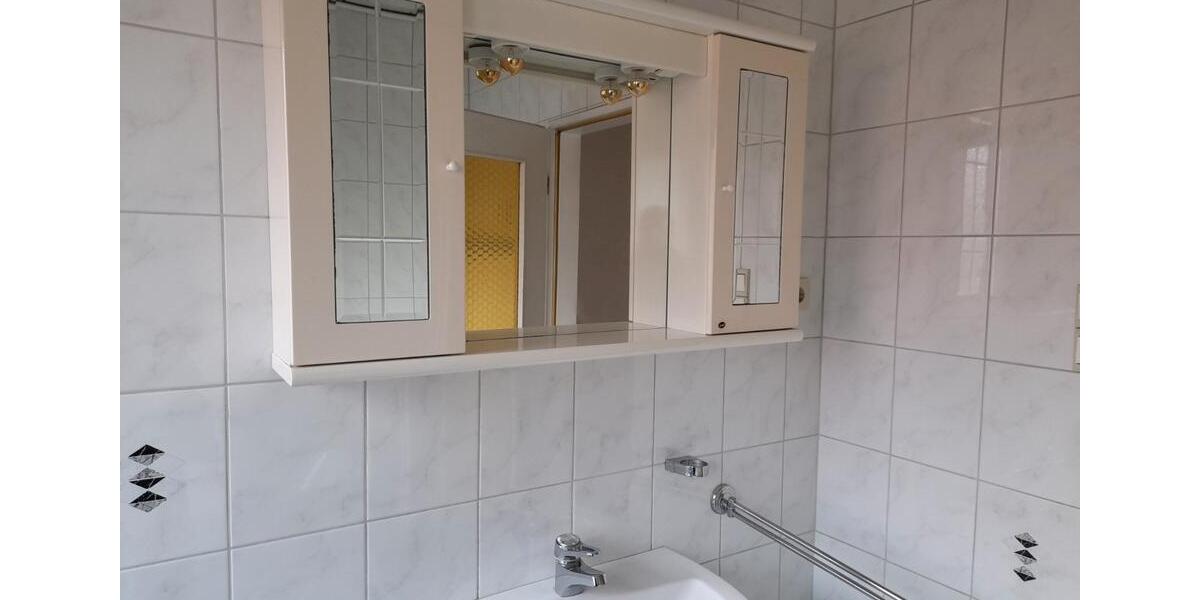 Etagenwohnung Papenburg - 3 Zimmer, 100 m&sup2;, 760&euro; | Angebot:26406047