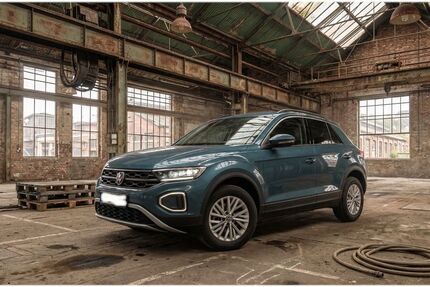 VW T-Roc 26.500 km 19.600 &euro; TOSTEDT 21255