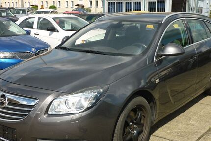 Opel Insignia 233.000 km 3.300 &euro; Gera 07548