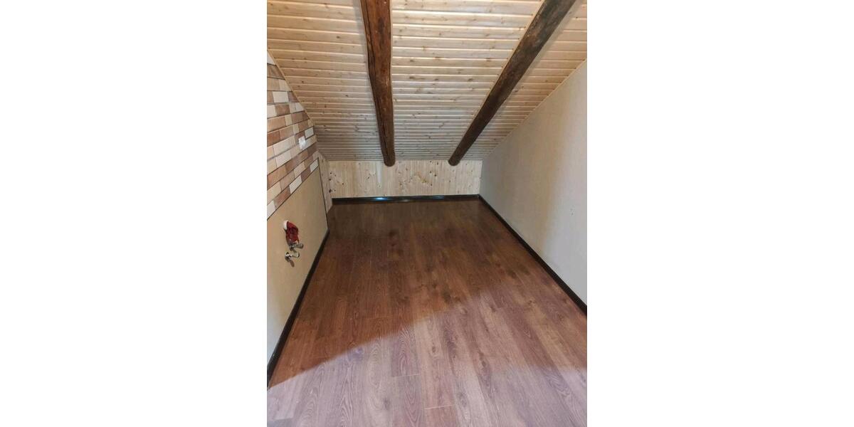 Einfamilienhaus Püttlingen - 10 Zimmer, 207 m&sup2;, 190.000&euro; | Angebot:26322667