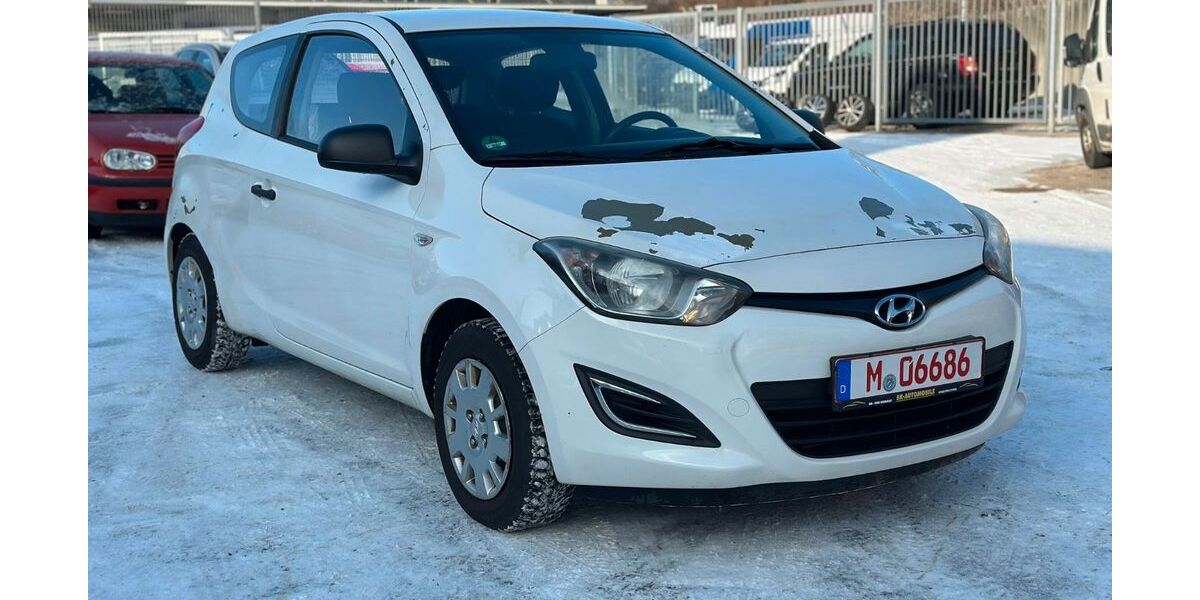 Hyundai i20 192.100 km 1.500 &euro; München 80995
