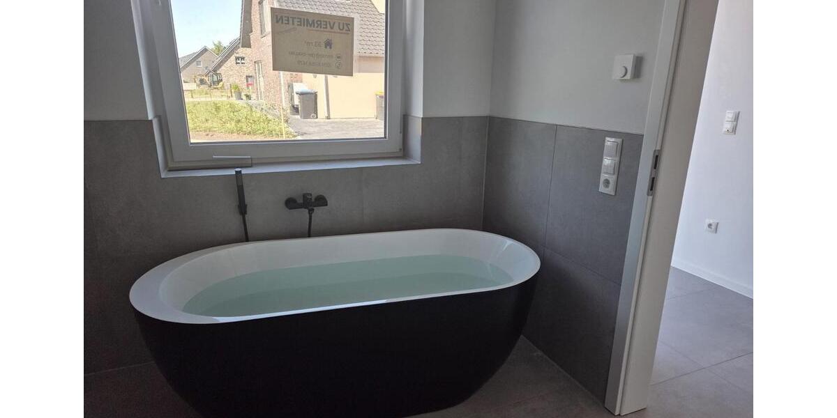 Doppelhaushälfte Wangerland - 3 Zimmer, 90 m&sup2;, 1.200&euro; | Angebot:24353137