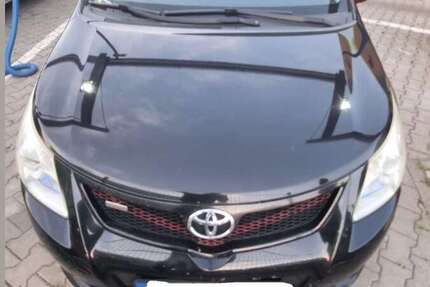 Toyota Avensis 291.000 km 3.800 &euro; Kelsterbach 65451