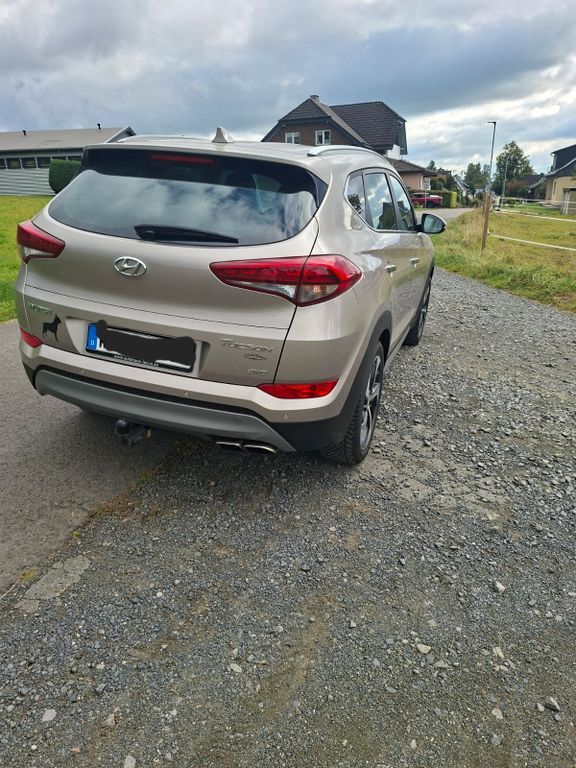 Hyundai TUCSON 17.230 km 21.400 € Neunkhausen 57520