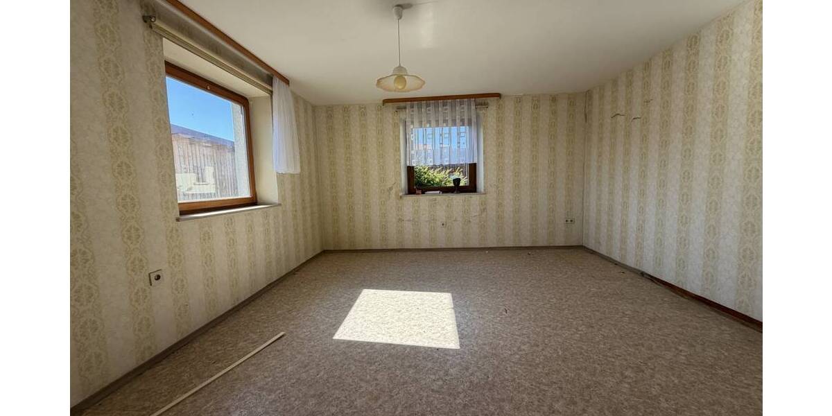 Einfamilienhaus Weismain / Wunkendorf Wunkendorf - 7 Zimmer, 189 m&sup2;, 175.000&euro; | Angebot:26450330