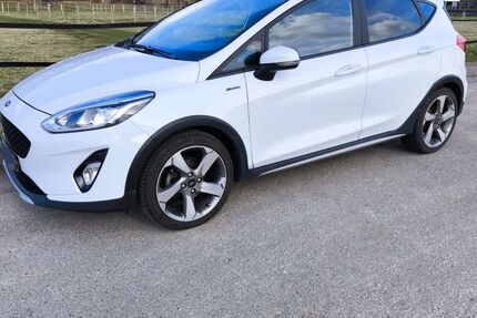 Ford Fiesta 59.999 km 13.500 &euro; Hamburg 21077