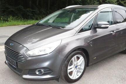 Ford S-Max 236.400 km 8.999 &euro; Bad Grund 37539