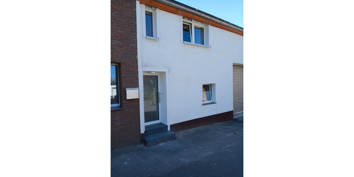 Etagenwohnung Hellenthal - 3 Zimmer, 70 m&sup2;, 490&euro; | Angebot:26380548