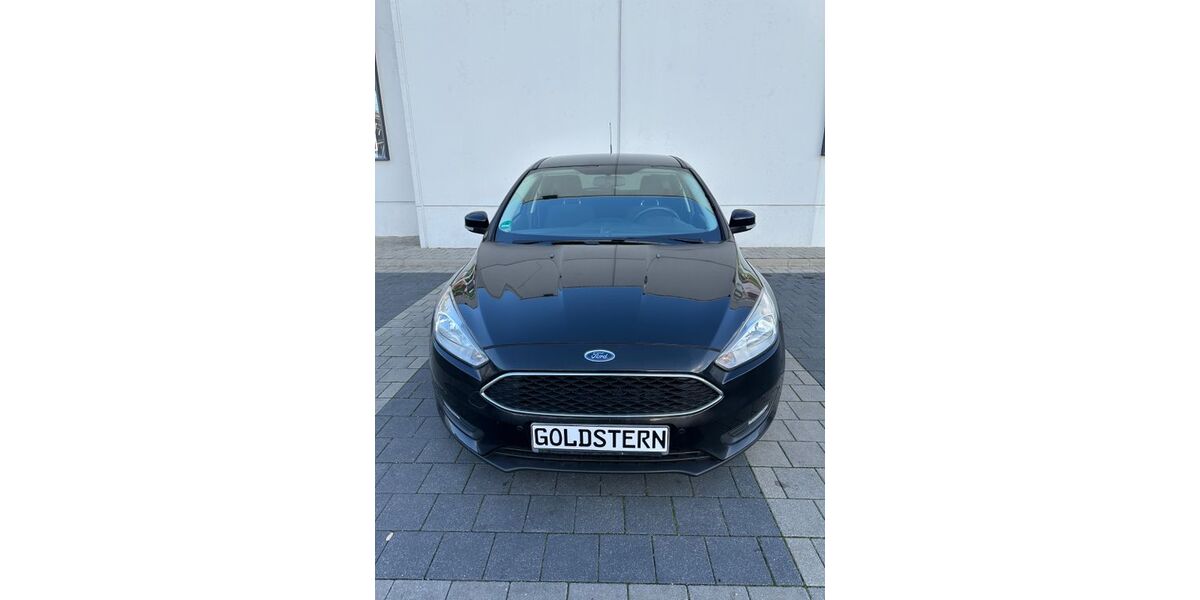 Ford Focus 74.600 km 5.999 &euro; Berlin 13587