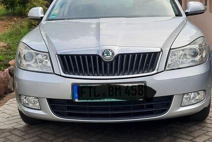 Skoda Octavia 93.300 km 8.100 &euro; Tharandt OT Kurort Hartha 01737