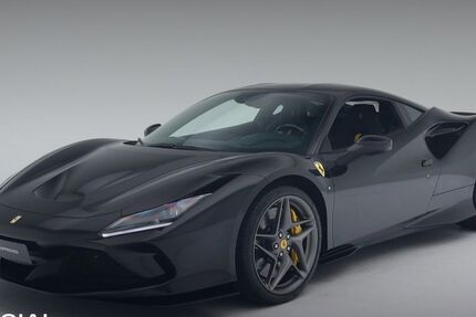 Ferrari F8 4.712 km 279.900 &euro; Hamburg 22143