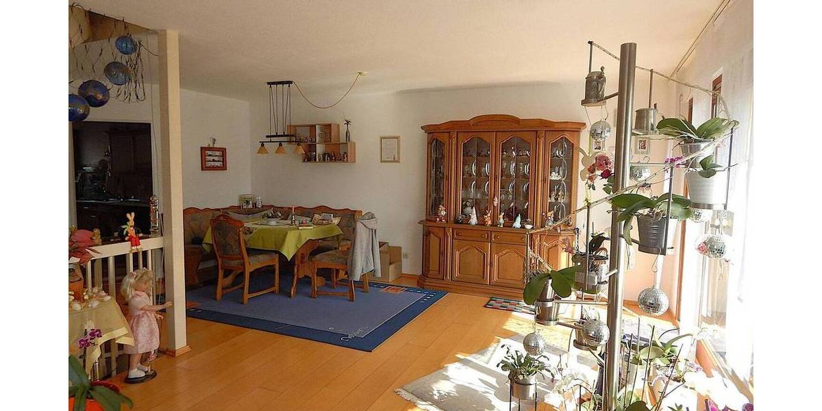 Reihenmittelhaus Süßen - 4 Zimmer, 91 m&sup2;, 345.000&euro; | Angebot:26018224