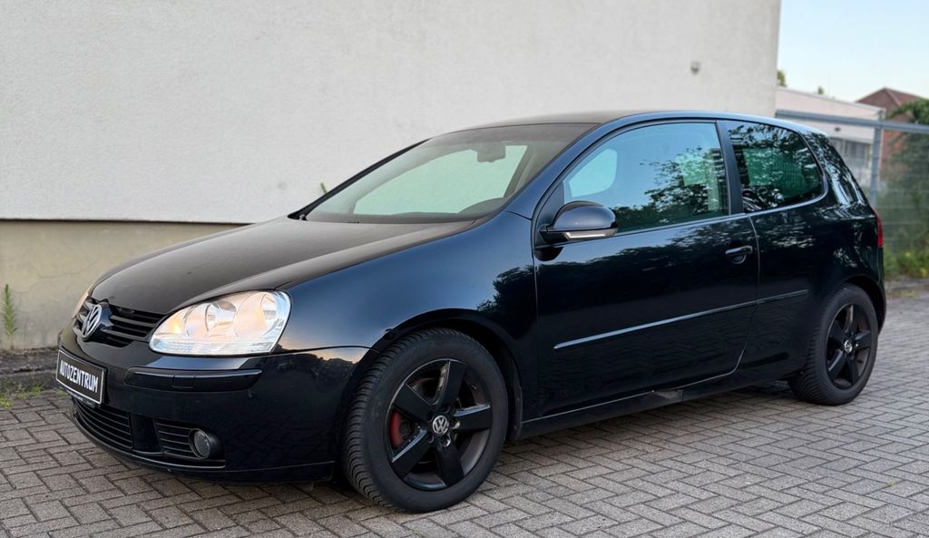VW Golf 215.000 km 2.190 &euro; Peine 31226
