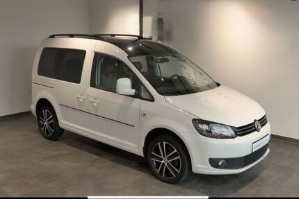 VW Caddy 129.000 km 12.750 &euro; Bebra 36179
