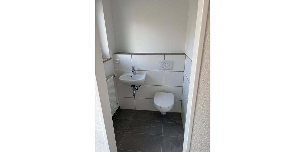 Doppelhaushälfte Buckenhof - 5 Zimmer, 170 m&sup2;, 2.465&euro; | Angebot:26048193