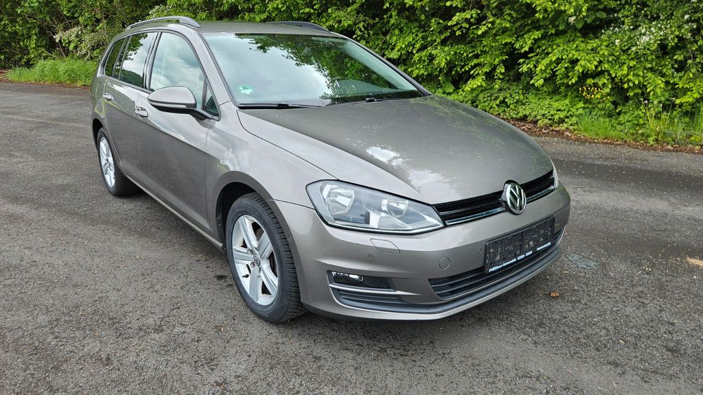 VW Golf 125.000 km 7.950 &euro; Petersberg 36100